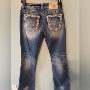 Signature boot jeans by Miss Me